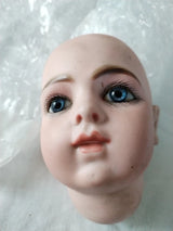 Authentique Tête De Poupée Bru Ancienne Biscuit Porcelaine Bouche Fermée